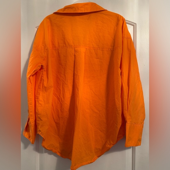 Lush Button Down - Picture 3 of 4